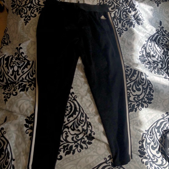 ADIDAS trackpants - Picture 4 of 5